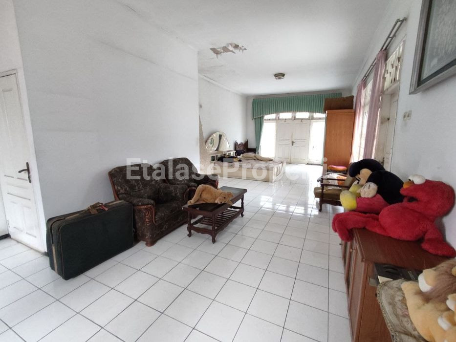 Foto properti JUAL CEPAT BU! Rumah Gayung Kebonsari Surabaya Selatan Dkt Ketintang 4