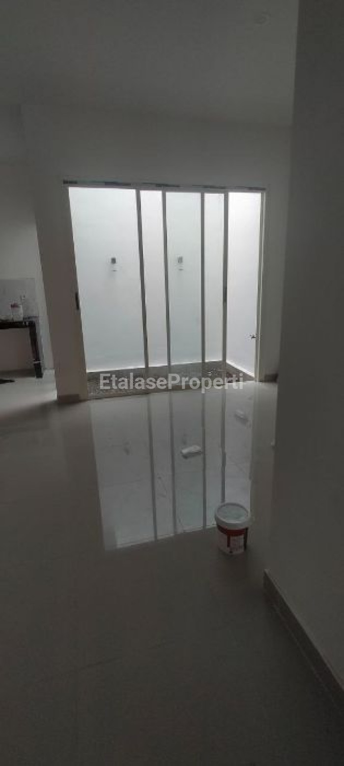 Foto properti Rumah Gress Babatan Pratama 8