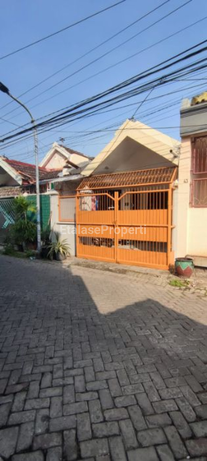 Foto properti DIJUAL CEPAT! Rumah Lebak Permai Utara Dekat Kenjeran Merr 1
