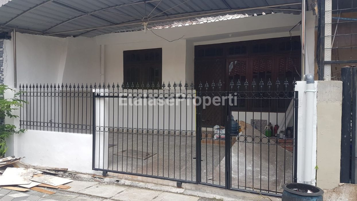Foto properti Disewakan Rumah Siap Huni Di Ploso Timur 1