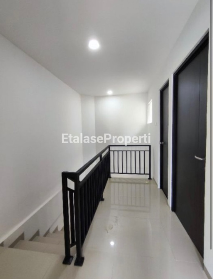 Foto properti DISEWAKAN  RUMAH BARU GRESS EASTERN PARK TYPE BELLEA 5