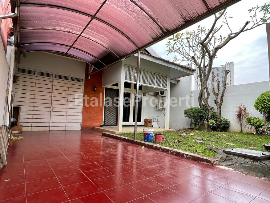 Foto properti Dijual Rumah Darmo Sentosa Raya (DSR) Surabaya Barat 2