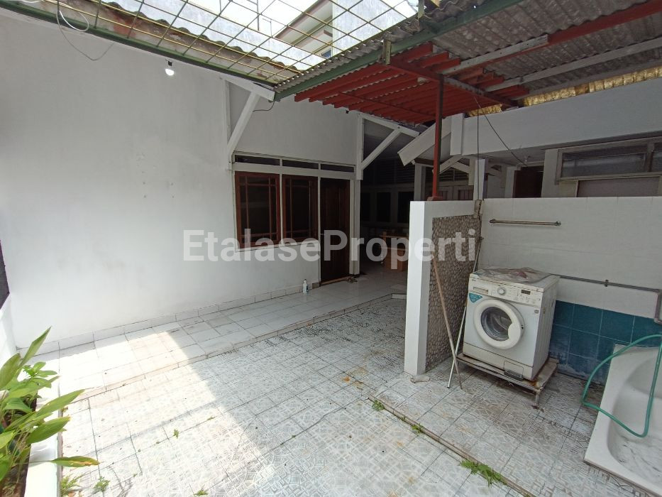 Foto properti Rumah Dijual DARMO SENTOSA RAYA 9