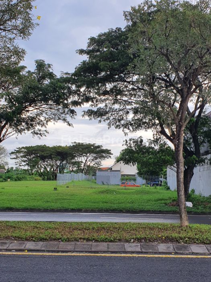 Foto properti Kavling Di Jalan Boulevard Di Citraland Utara 1