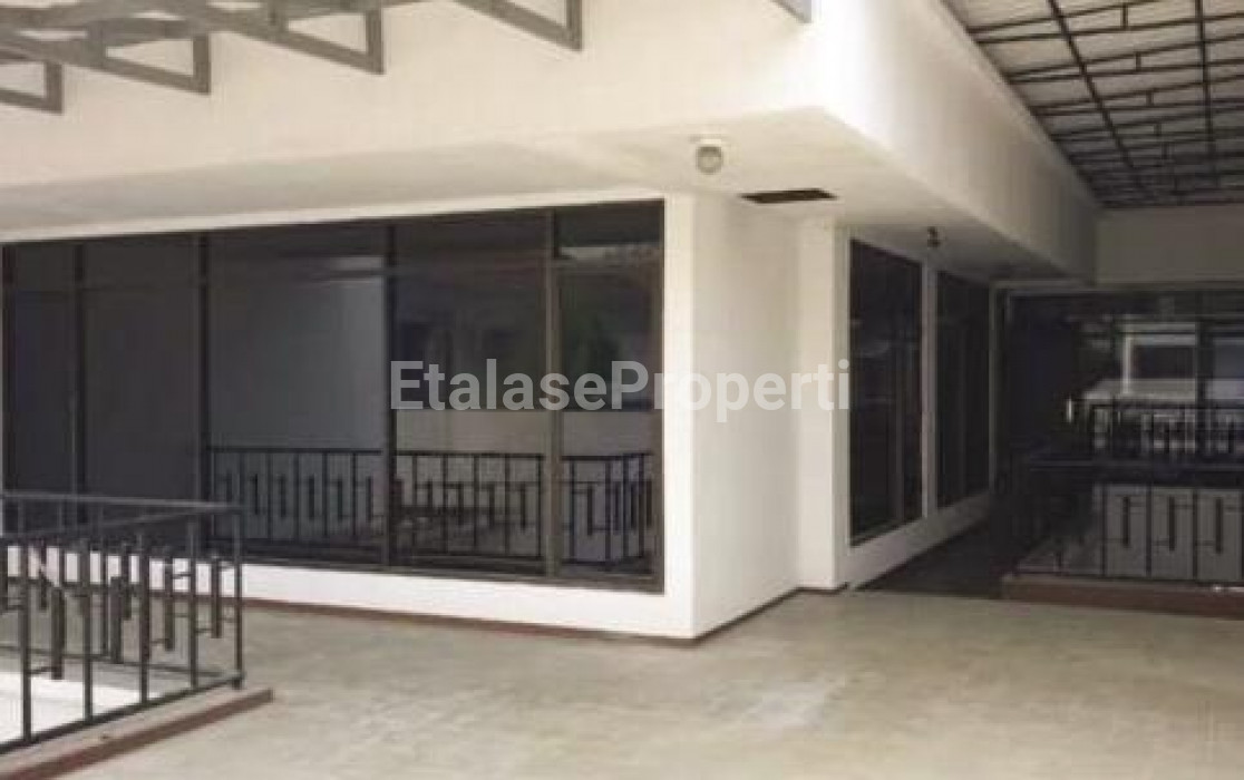 Foto properti Di Jual Rumah Di Dharmahusada Indah Barat 6