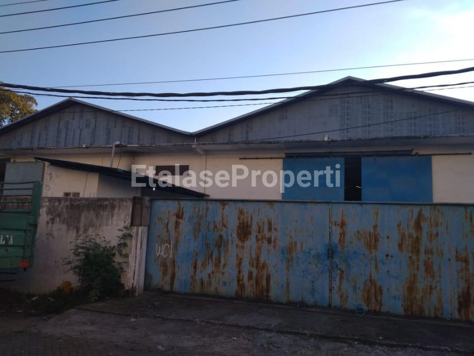 Foto properti Pergudangan & Industri Kebomas 1