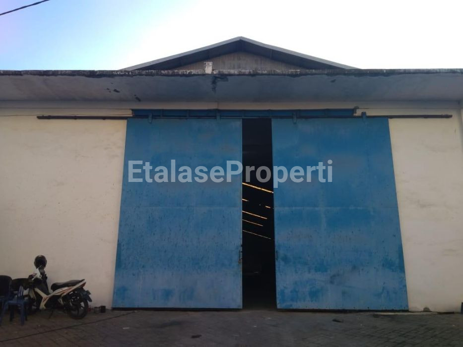 Foto properti Pergudangan & Industri Kebomas 4
