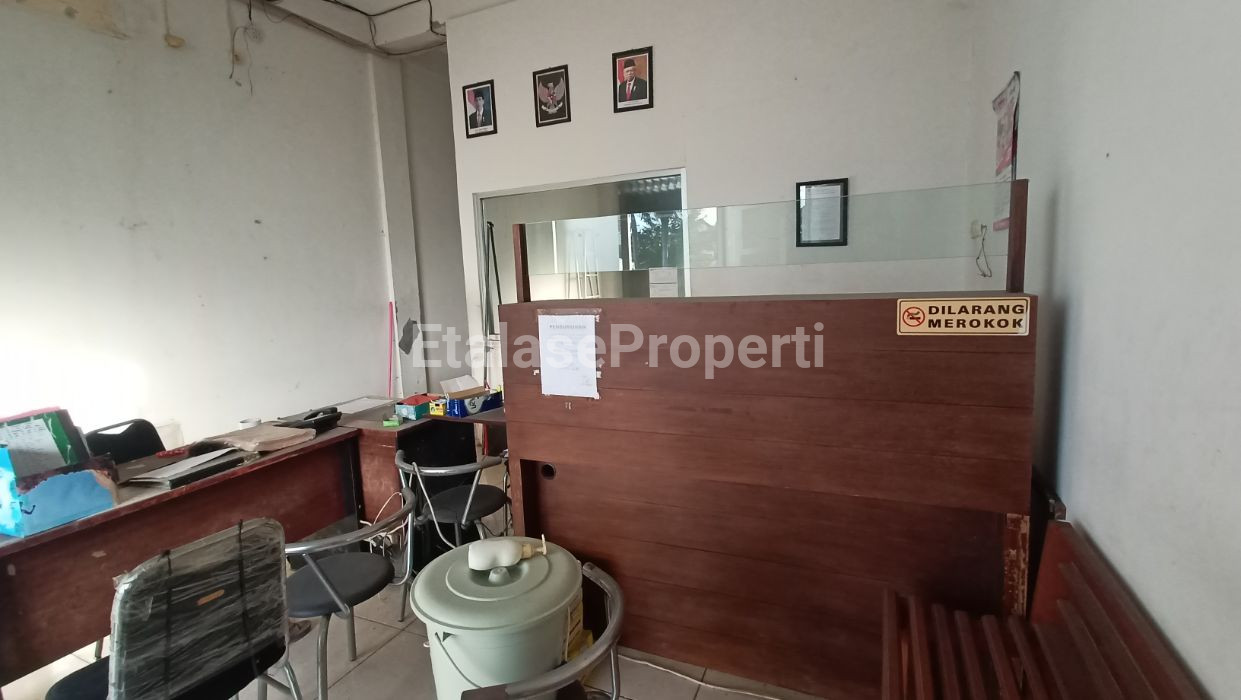 Foto properti RUKO 900JT HADAP JALAN RAYA BENOWO 3