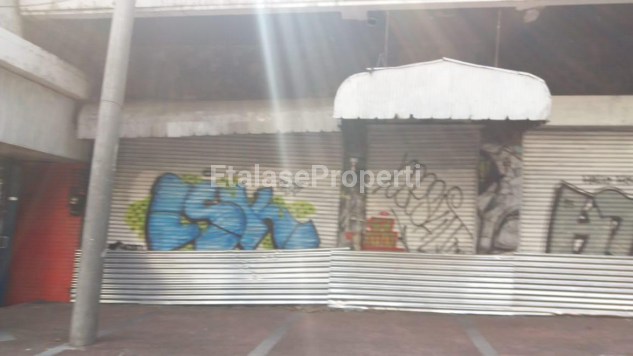 Foto properti Dijual Cepat  BASUKI RAHMAT 0 Jalan Raya, Cocok Buat Bank, Hotel, Dll. 2