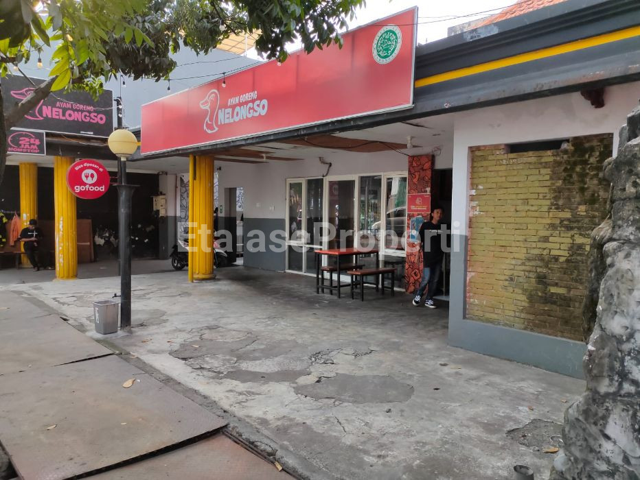 Foto properti Disewakan Area Komersil Di Sby Barat 9