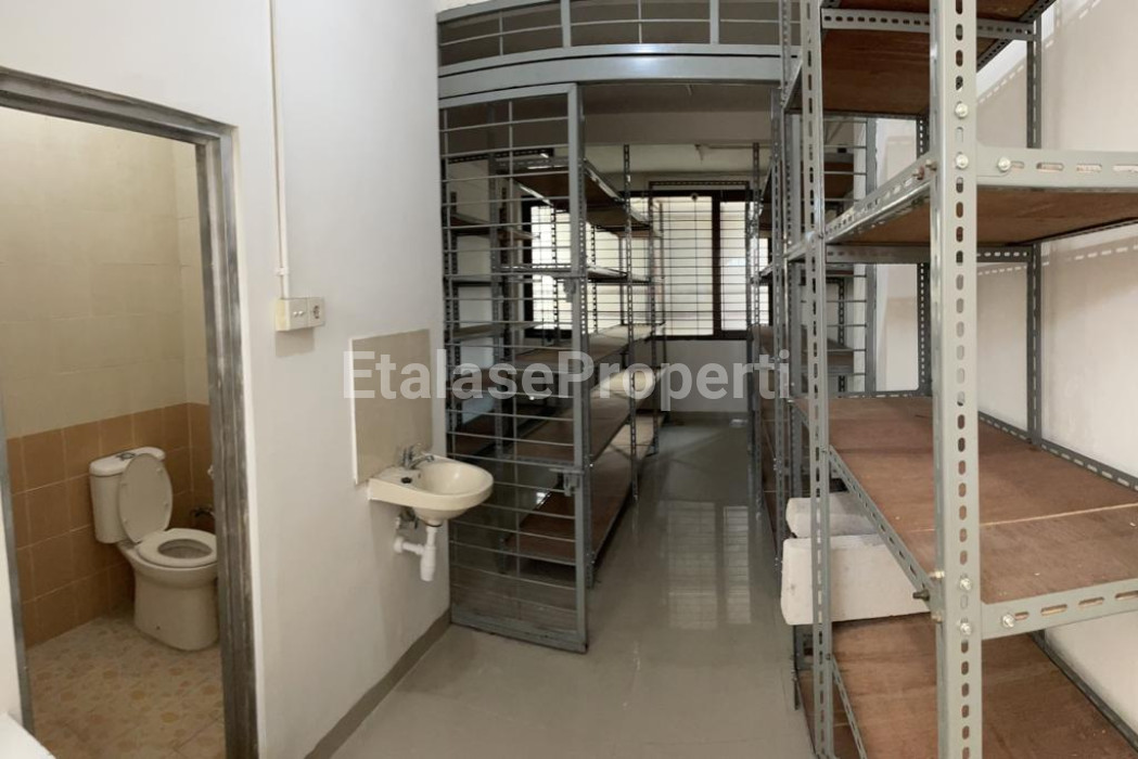 Foto properti Ruko 4 Lantai Di Titik Nol Jalan Raya Kedungdoro 7