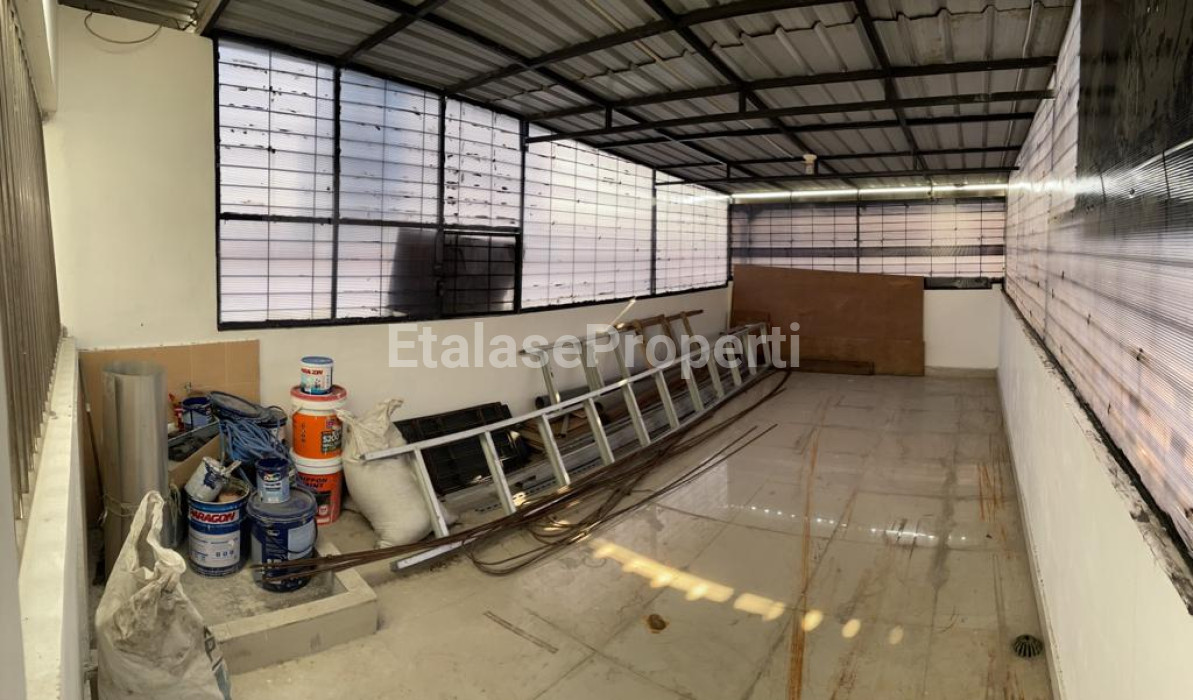 Foto properti Ruko 4 Lantai Di Titik Nol Jalan Raya Kedungdoro 8