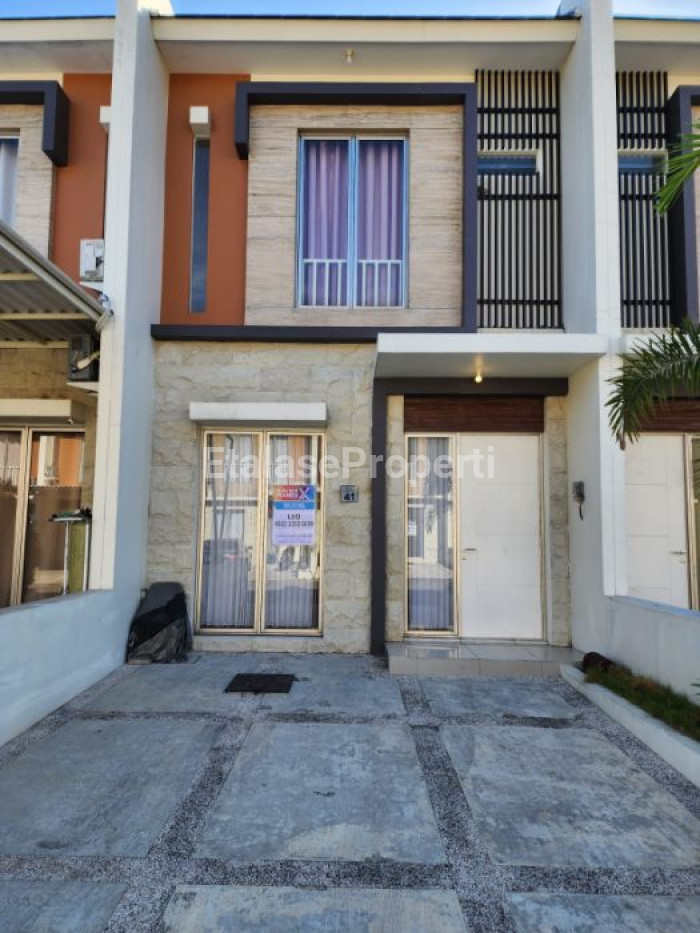 Foto properti DIJUAL RUMAH CANTIK, BARU & GRESS GREENLAND RESIDENCE MENGANTI CLUSTER GARBERA, LABAN, MENGANTI,  GRESIK 1