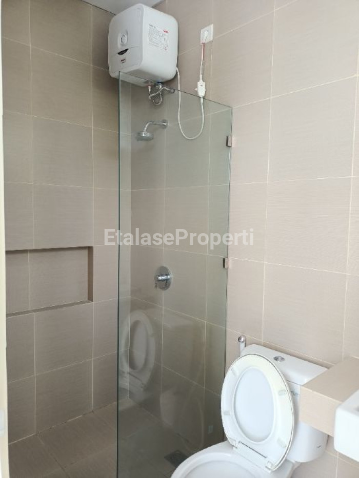 Foto properti Disewakan Rumah Northwest Park ND 3 (kanopi + AC) 10