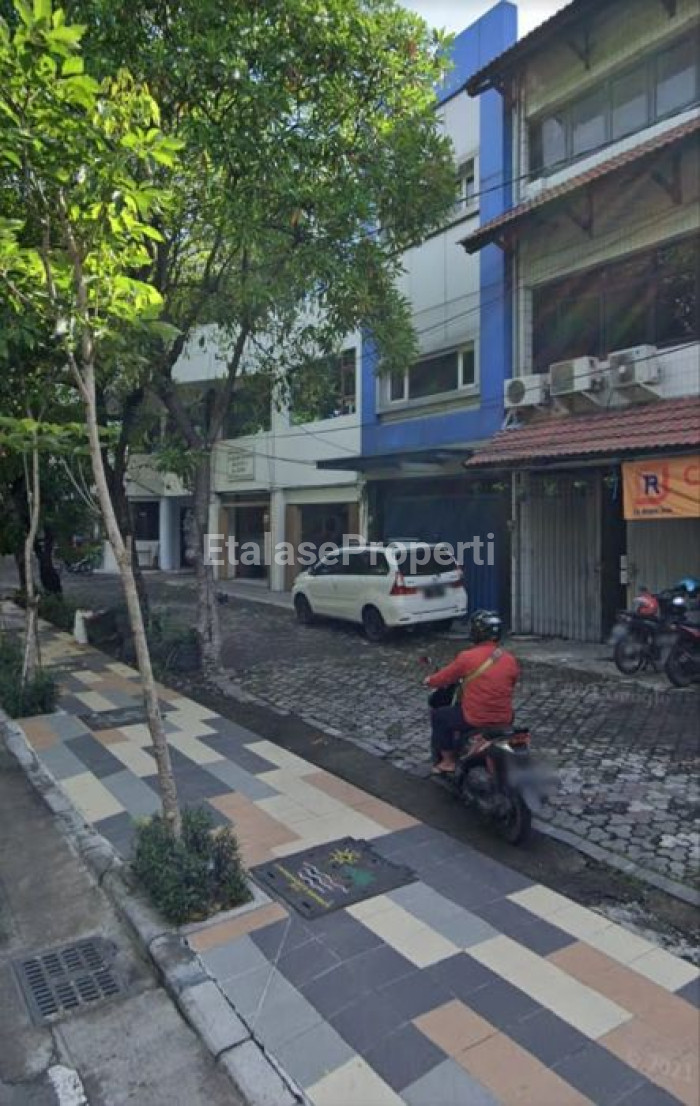 Foto properti RUKO: RAYA BUBUTAN (deretan Bank BCA) Tempat Strategis 3