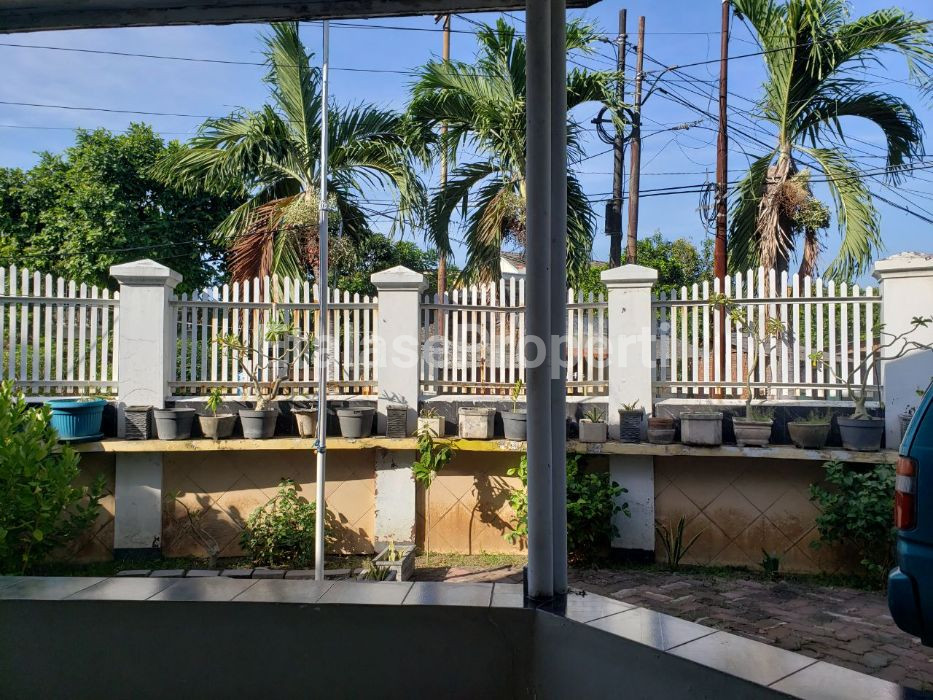 Foto properti Jalan Klabat - Rumah Pojok 5