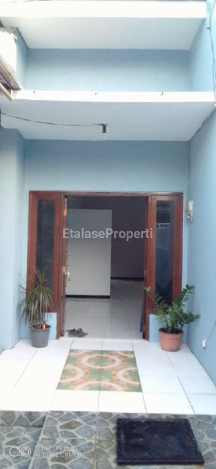 Foto properti RUMAH CANTIK  SIAP HUNI MEDOKAN AYU 1