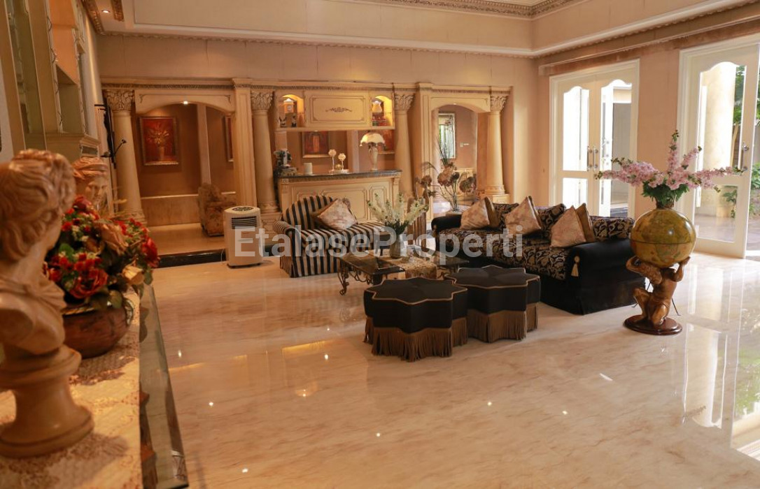 Foto properti RUMAH MEWAH SEMI EROPA CLASSIC MODERN VILLA BUKIT REGENCY 4