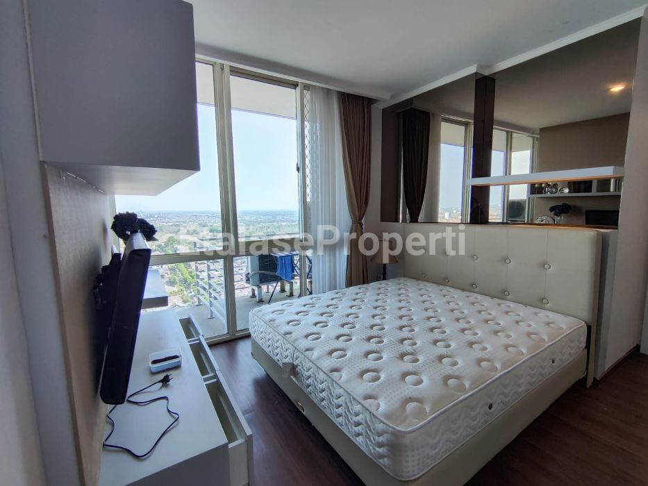 Foto properti Disewakan 2 BR Balkon Via Ciputra World Surabaya Full Furnish Siap Huni! 2