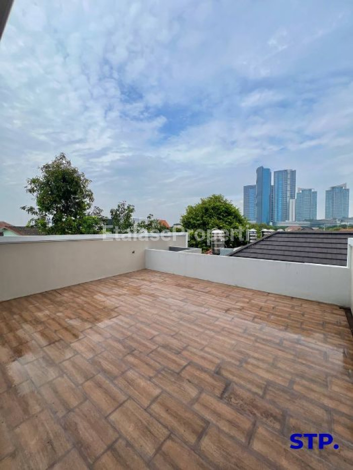 Foto properti 3 Unit! Townhouse Mewah 3 Lantai Di Pakis Tirtoasri Tipe Typical 10