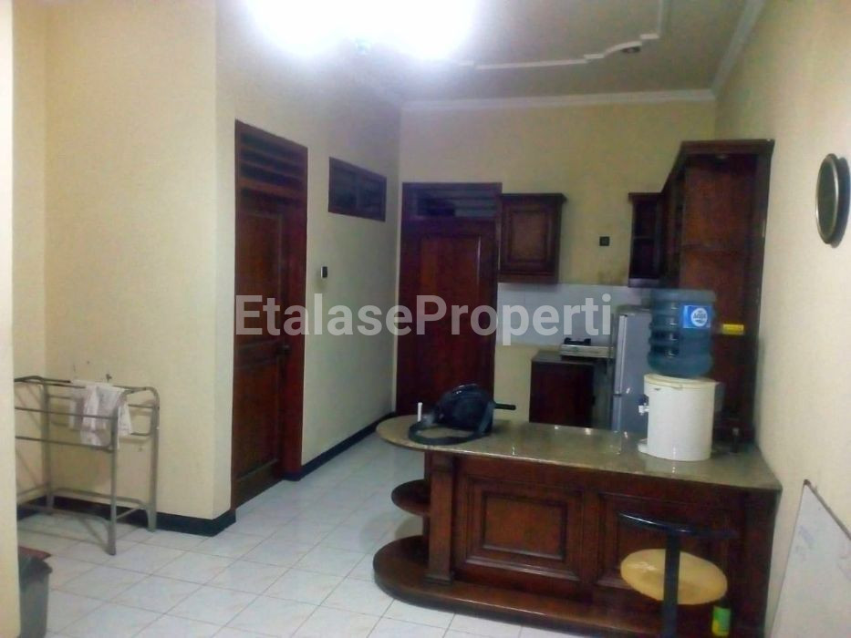 Foto properti Dijual Rumah Siap Huni 2 Lantai Daerah Klampis Harapan Surabaya 7