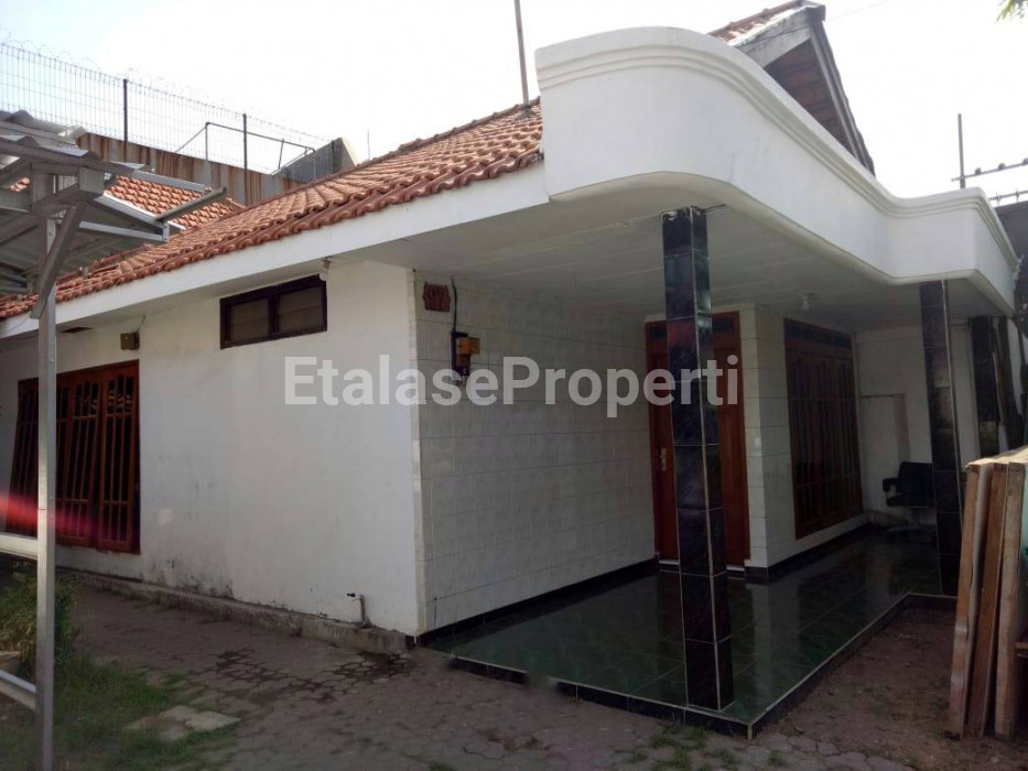 Foto properti Dijual Rumah Siap Huni 1 Lantai Daerah Siwakankerto Wonocolo Surabaya 4