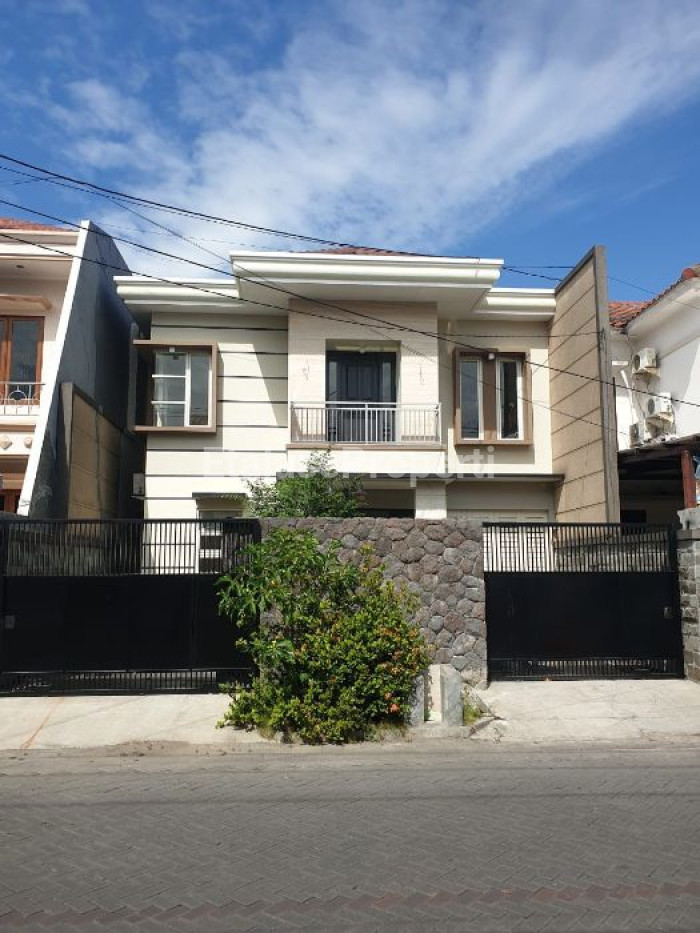 Foto properti Rumah Disewakan Dharmahusada Mas Surabaya 1