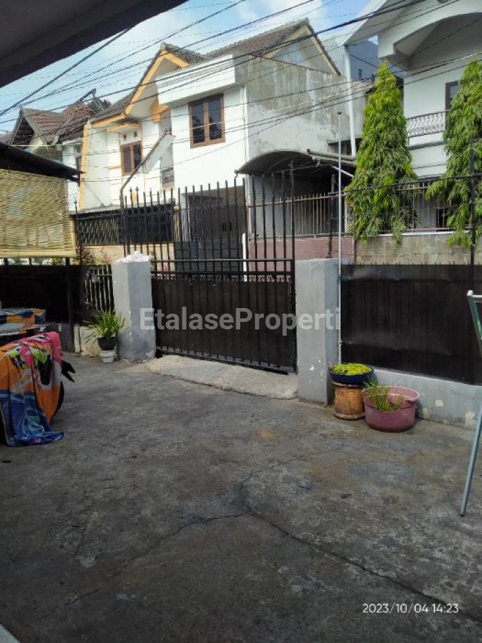 Foto properti Dijual Rumah Hitung Tanah Murah Di Lebak Permai Surabaya Harga 13juta/meter² 4