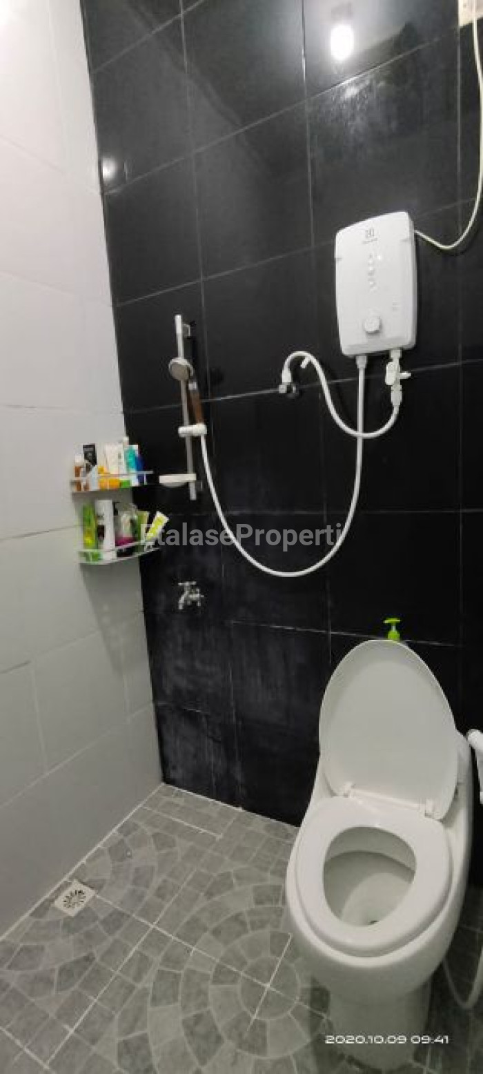 Foto properti Dijual Rumah Siap Huni 1 Lantai Di River View, Tambak Rejo, Waru 7