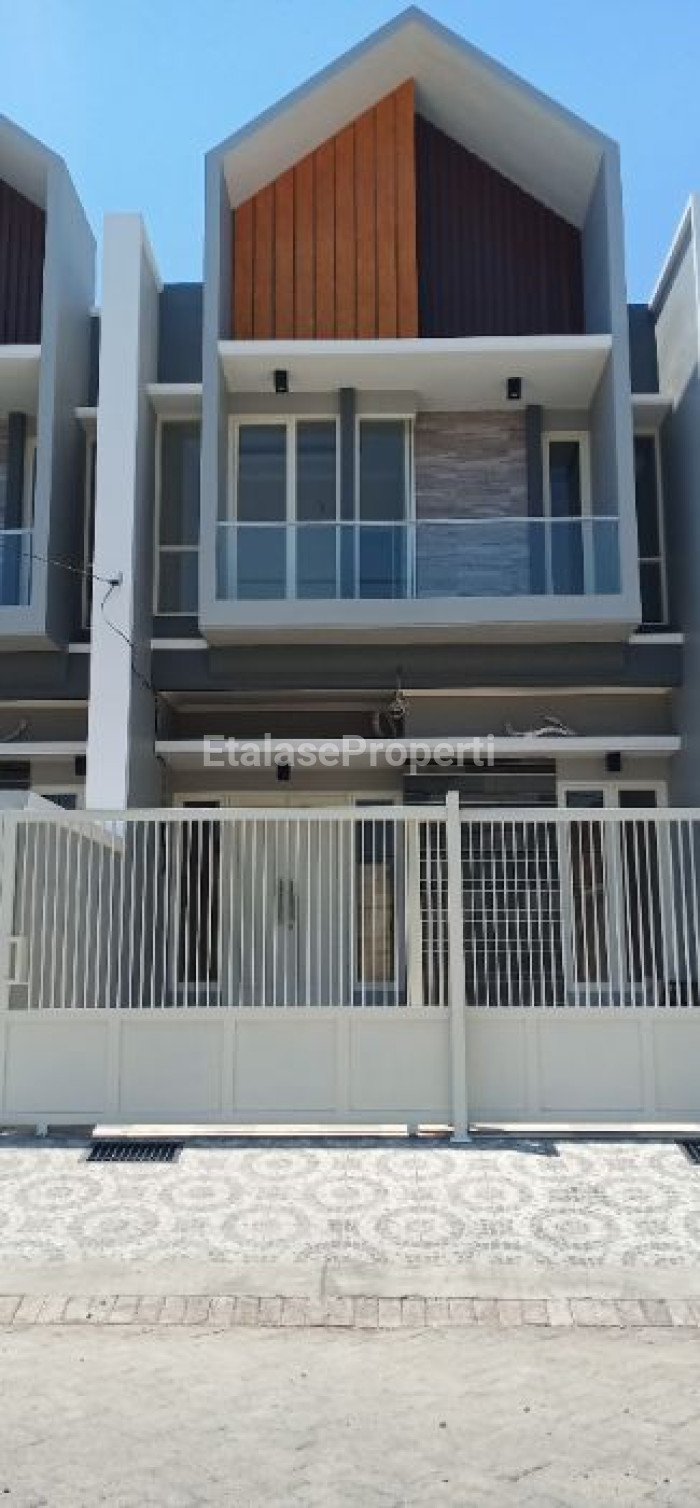 Foto properti Dijual Rumah Model Scandinavian 1