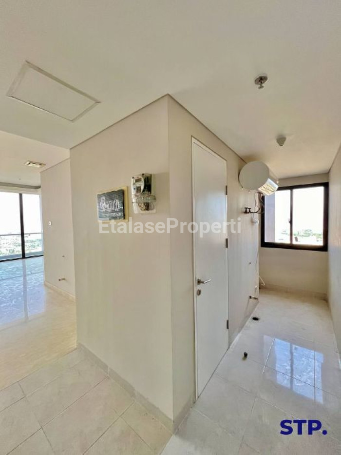 Foto properti Jual Cepat, Apartemen Voila Ciputra World 4 Bedroom Lantai 36 2