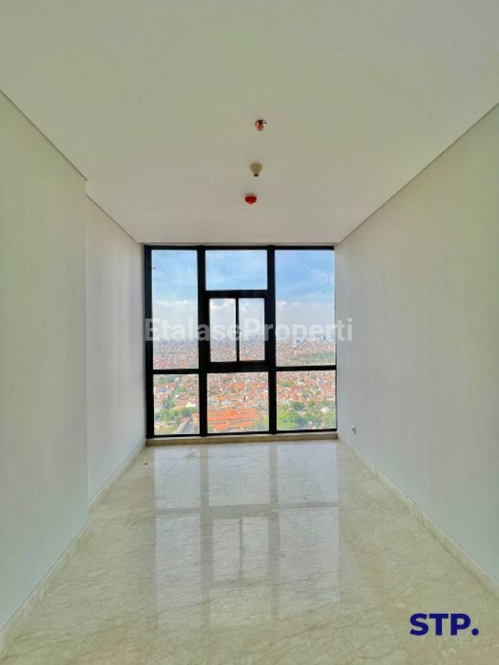 Foto properti Jual Cepat, Apartemen Voila Ciputra World 4 Bedroom Lantai 36 6