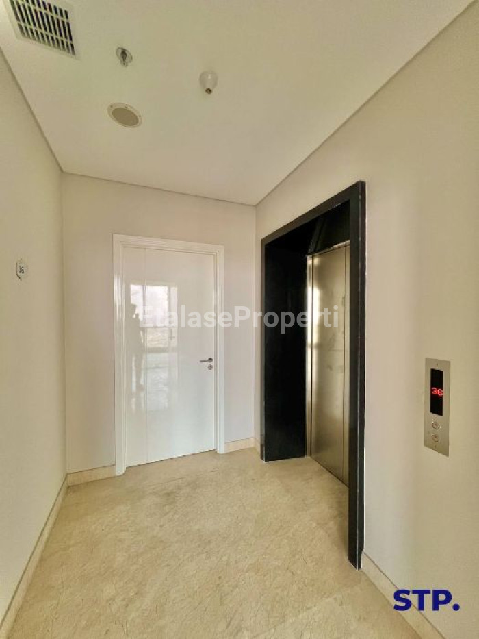 Foto properti Jual Cepat, Apartemen Voila Ciputra World 4 Bedroom Lantai 36 10