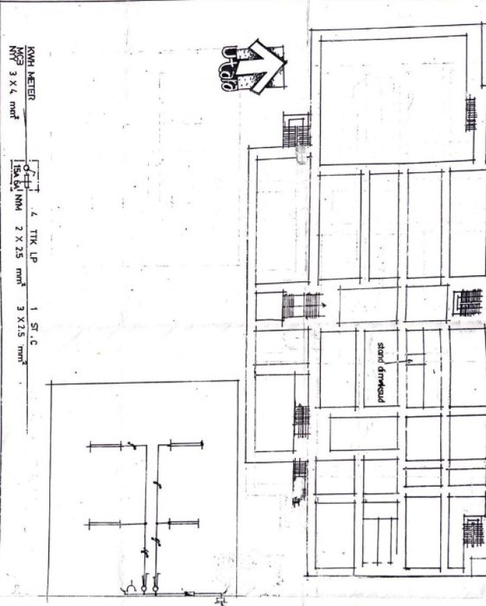 Foto properti Jual Cepat, Stand Toko / Kios Di Pasar Genteng Baru, Surabaya Lantai 2 4