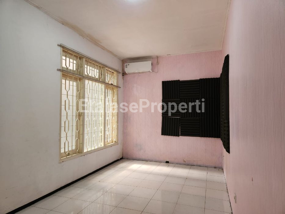 Foto properti Disewakan Rumah Taman Puspa Raya 4