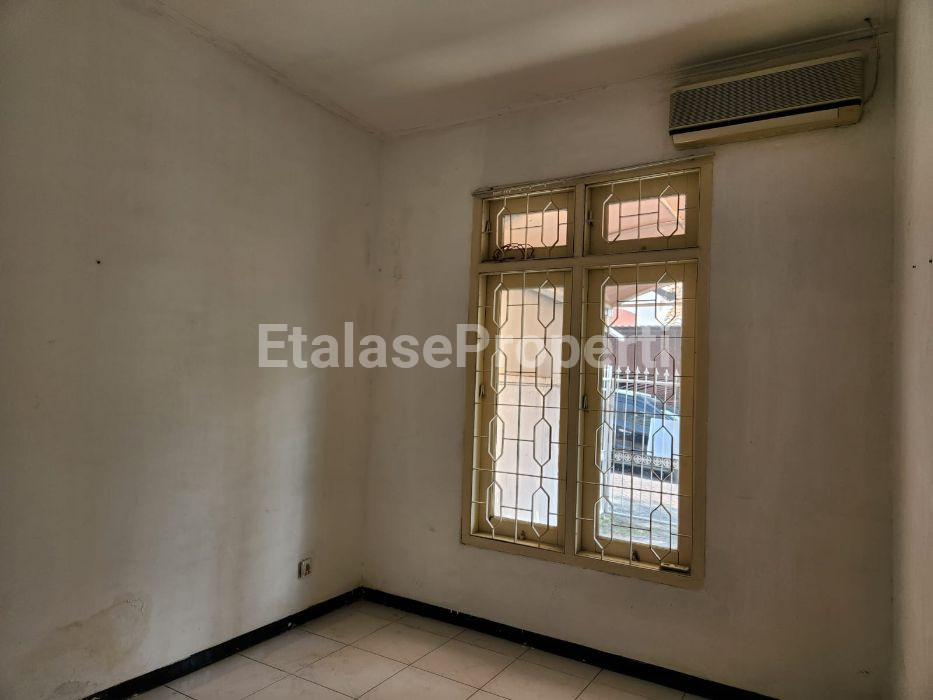 Foto properti Disewakan Rumah Taman Puspa Raya 7