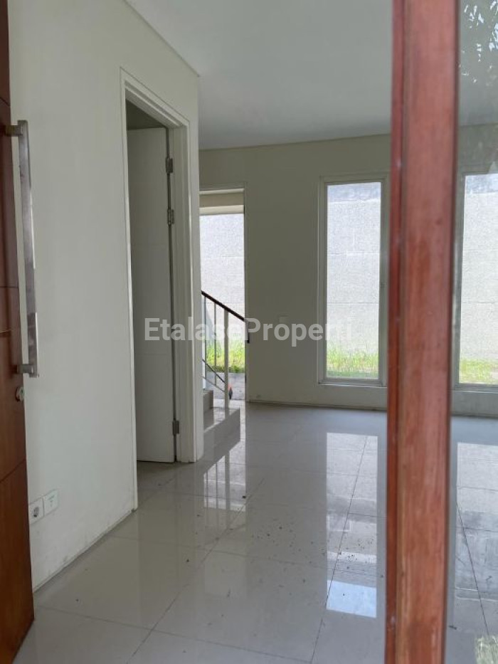 Foto properti Disewakan Rumah Northwest Park 6