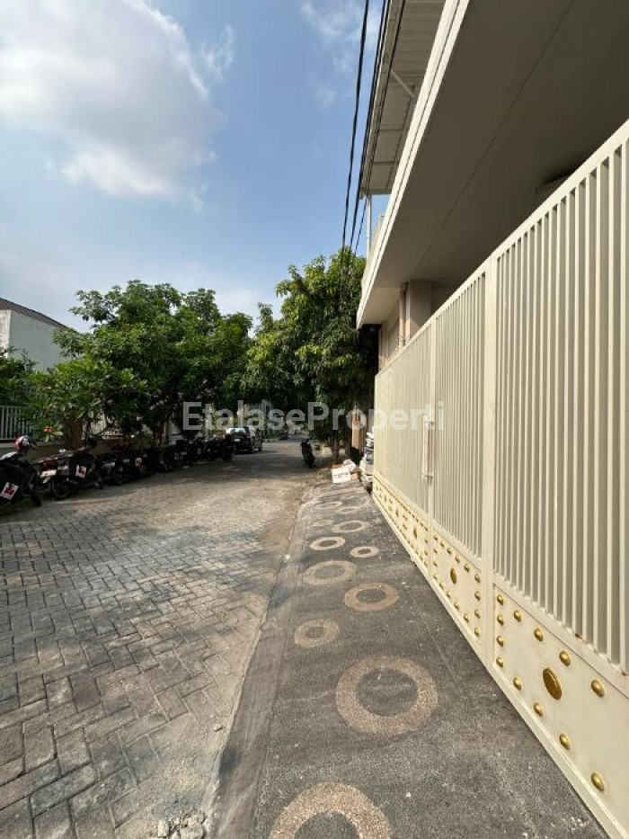 Foto properti Rumah 2 Lantai Di Graha Tirta Sudah Renov Dan Siap Huni 2