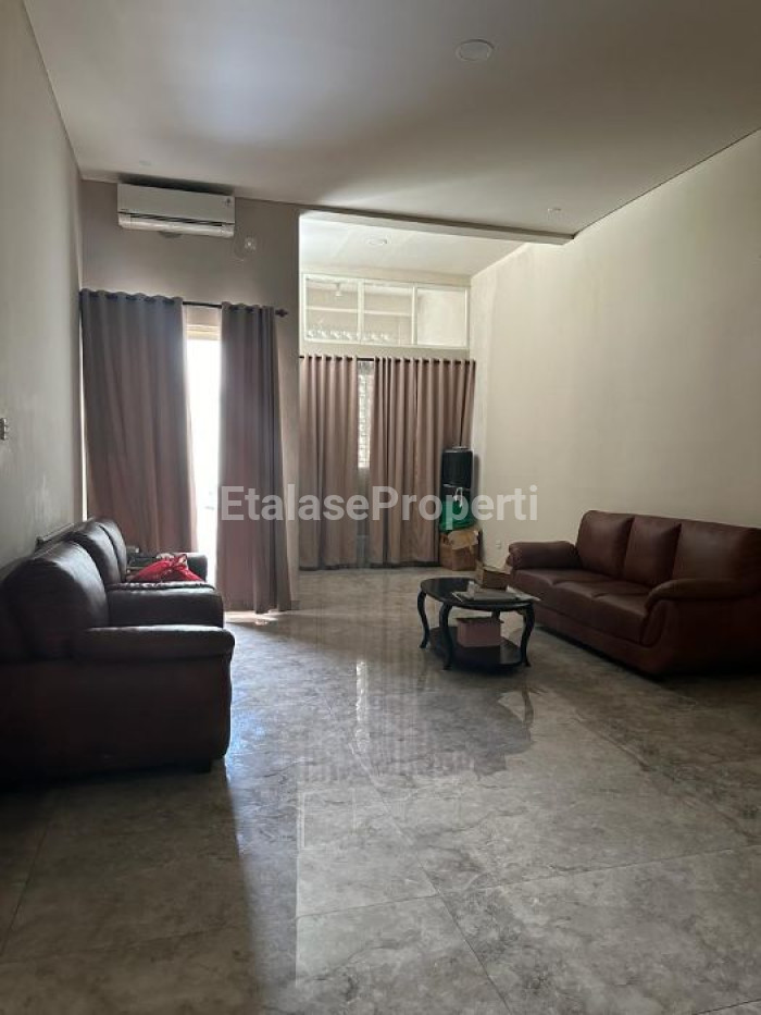 Foto properti Rumah 2 Lantai Di Graha Tirta Sudah Renov Dan Siap Huni 9