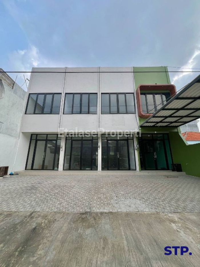 Foto properti Ada 3 Unit Jejer - Ruko Baru Di Bratang Binangun Ngagel 1