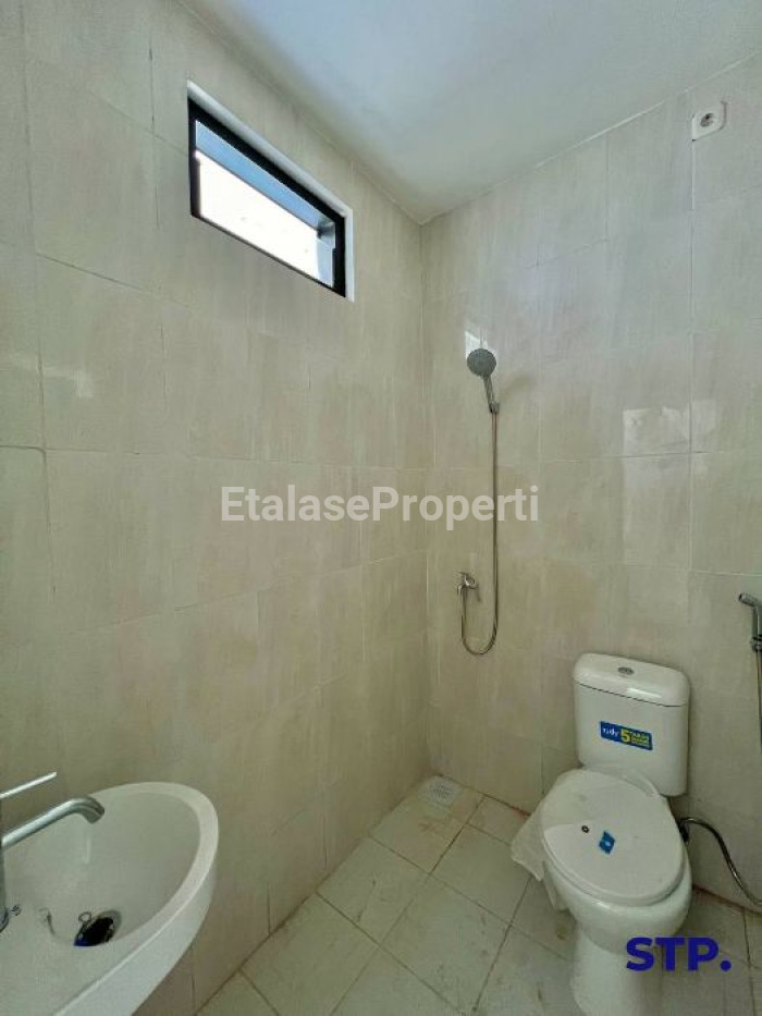 Foto properti Ada 3 Unit Jejer - Ruko Baru Di Bratang Binangun Ngagel 8