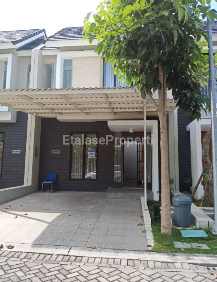 Foto properti Disewakan Rumah 2 Lantai 1