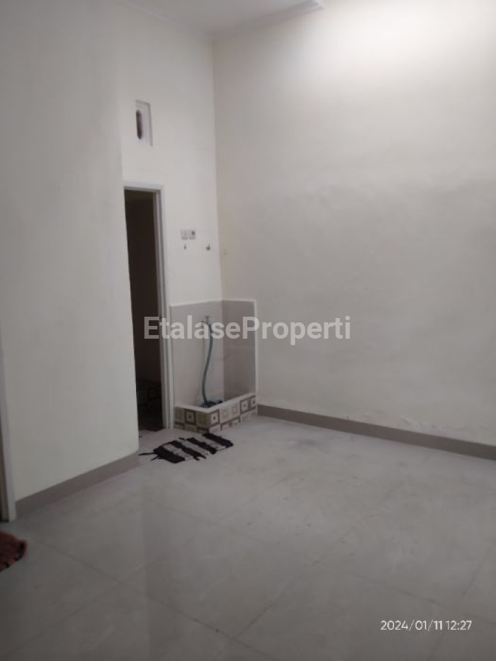 Foto properti Dijual Murah Rumah SHM Di Puri Lidah  Kulon Indah Blok R Surabaya Dekat Wisata Bukit Mas Dan Wiyung 8