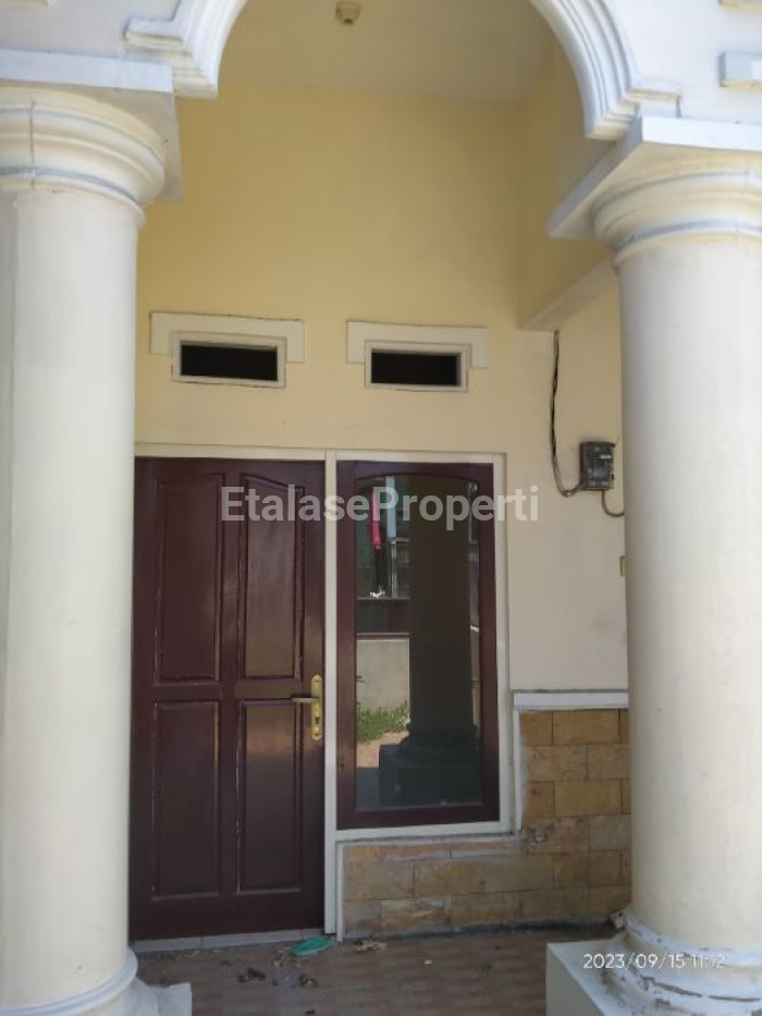 Foto properti Dijual Rumah SHM Puri Safira Regency C8/16 Menganti Gresik 3