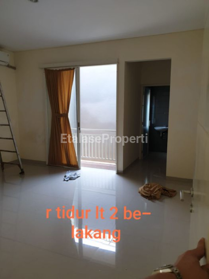 Foto properti Dijual Rumah Rungkut Asri Tengah 5