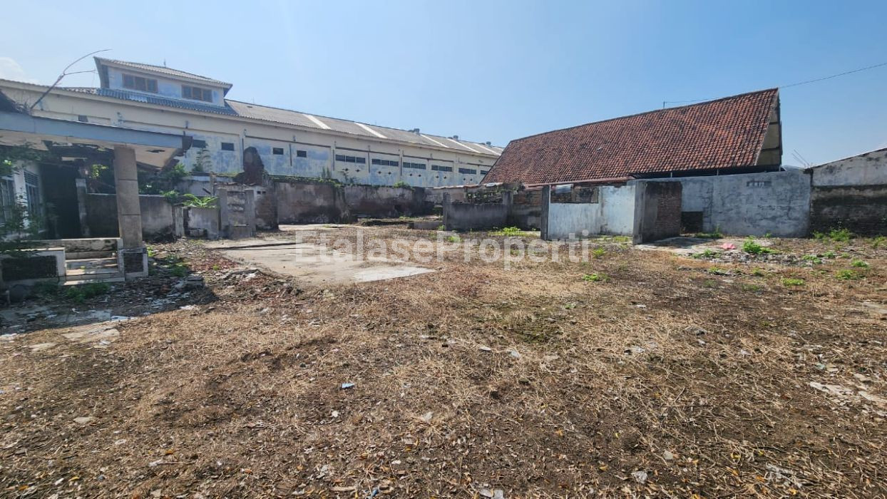 Foto properti *Dijual Tanah Jl. Mawar, Jombang* 2