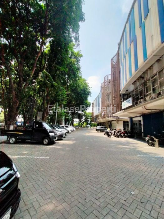 Foto properti Ruko Section One Rungkut Industri Siap Pakai 5