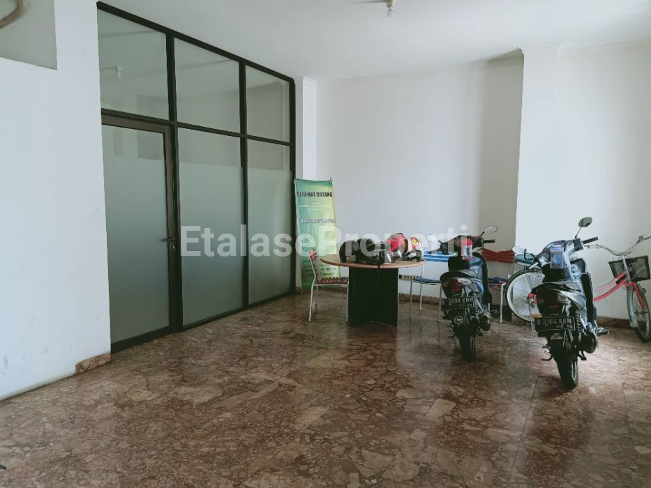Foto properti Ruko Super Strategis Jaksel, Cocok Kantor: 4Lt Kokoh, Fasilitas Lengkap, Akses TOP 8