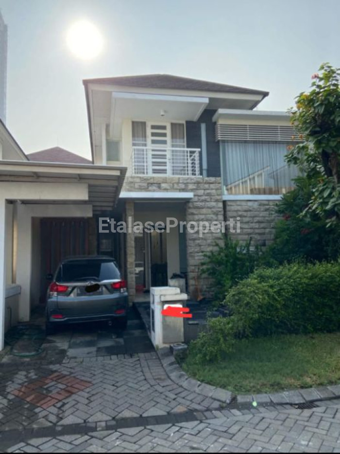 Foto properti Rumah Royal Residence 1