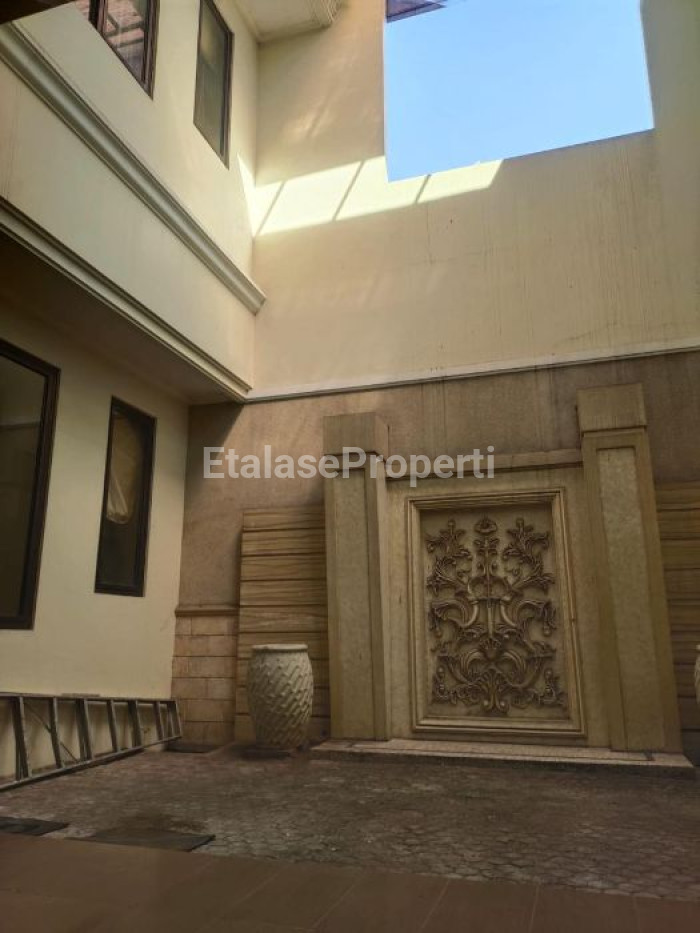 Foto properti Rumah Sutorejo Timur 7